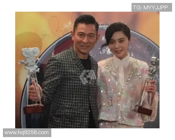 波尔图新援亲密合影德扎依尔熟悉我身体