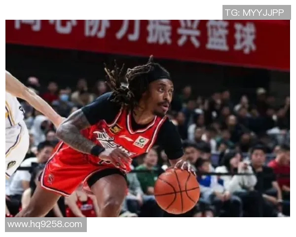 广州龙狮助教因个人原因离队，球队备战受影响？