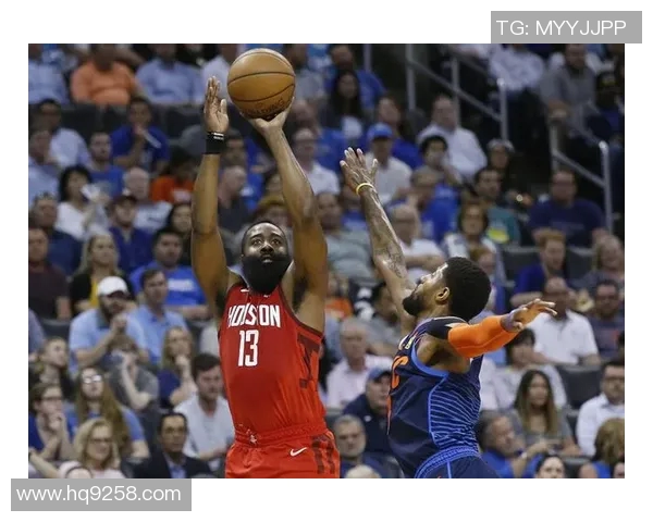 火箭逆转雷霆，取得系列赛首胜：团队精神与智慧的胜利