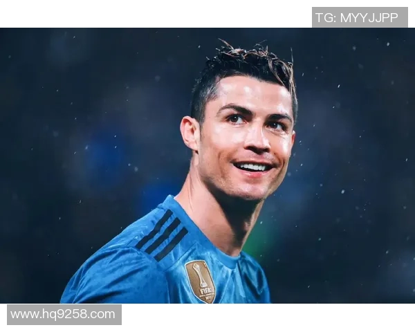 尤文图斯主场大胜，C罗梅开二度继续领跑射手榜，后防铁桶般稳固保住零封